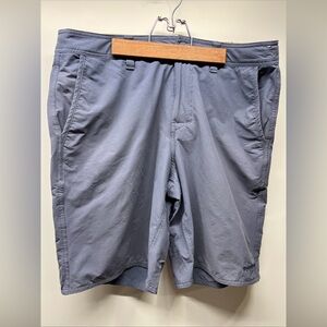 Men’s Patagonia Multifunctional Blue Shorts 6” Inseam, Size 33